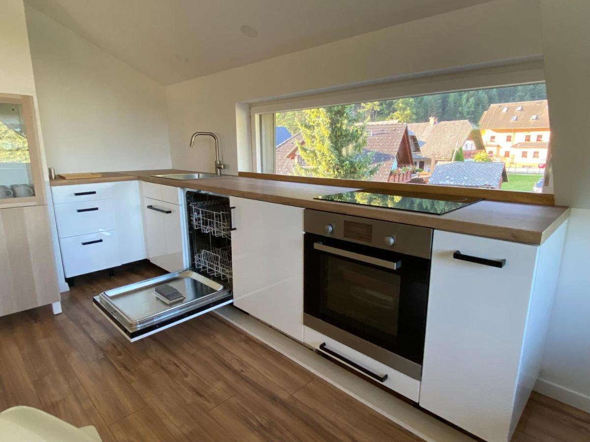 Apartment Zidana Marela - Attic With A View Kranjska Gora Exterior foto