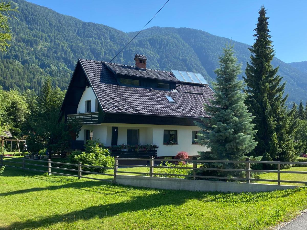 Apartment Zidana Marela - Attic With A View Kranjska Gora Exterior foto